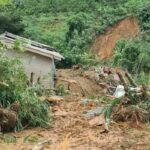 Rail-y bad landslide derails Lampang-Chiang Mai train services | Thaiger