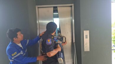 Raining trouble: Downpour drama traps man in Pattaya elevator