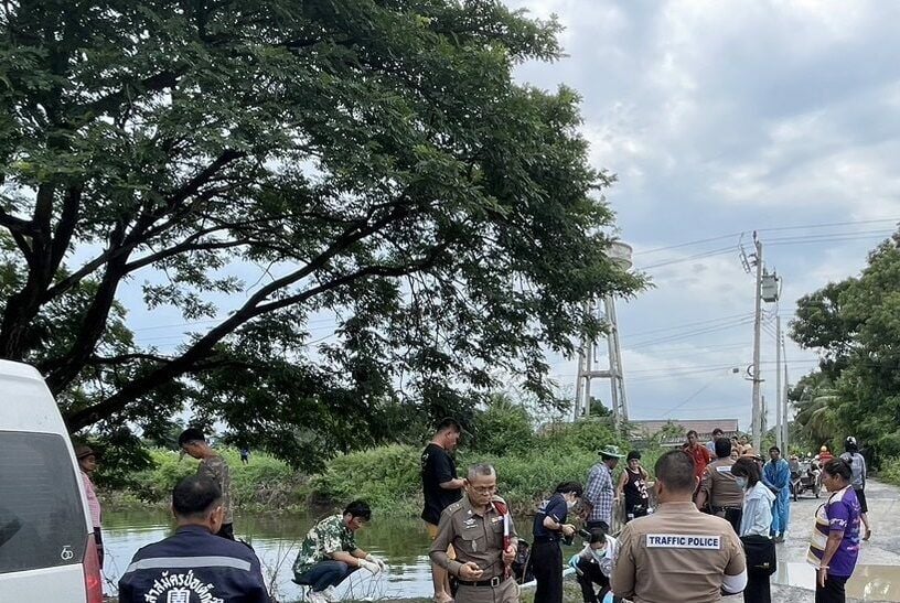 Newborn discovered in Nonthaburi canal, police seek answers