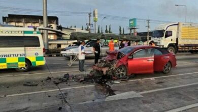 Passenger dies as grab car crashes into oil tanker in Rayong