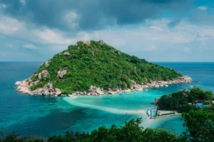 Why invest in luxury properties in Koh Samui