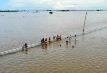 Flood turns Sukhothai village into lake, isolates residents