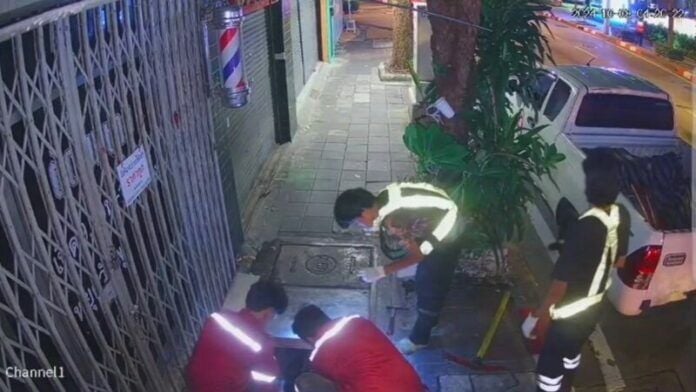 Bang Rak police arrest volunteers for stealing telephone cables | News by Thaiger