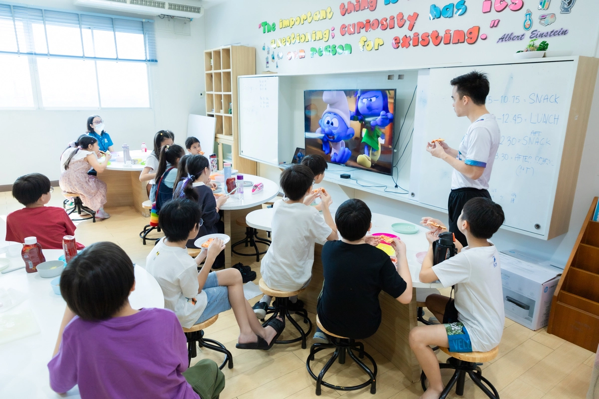 Students are studying in the classroom I Image via DLTS Facebook