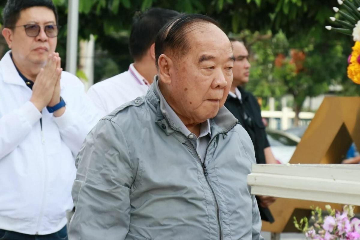 Big Pom-ise: Prawit vows to return salary and attend Parliament