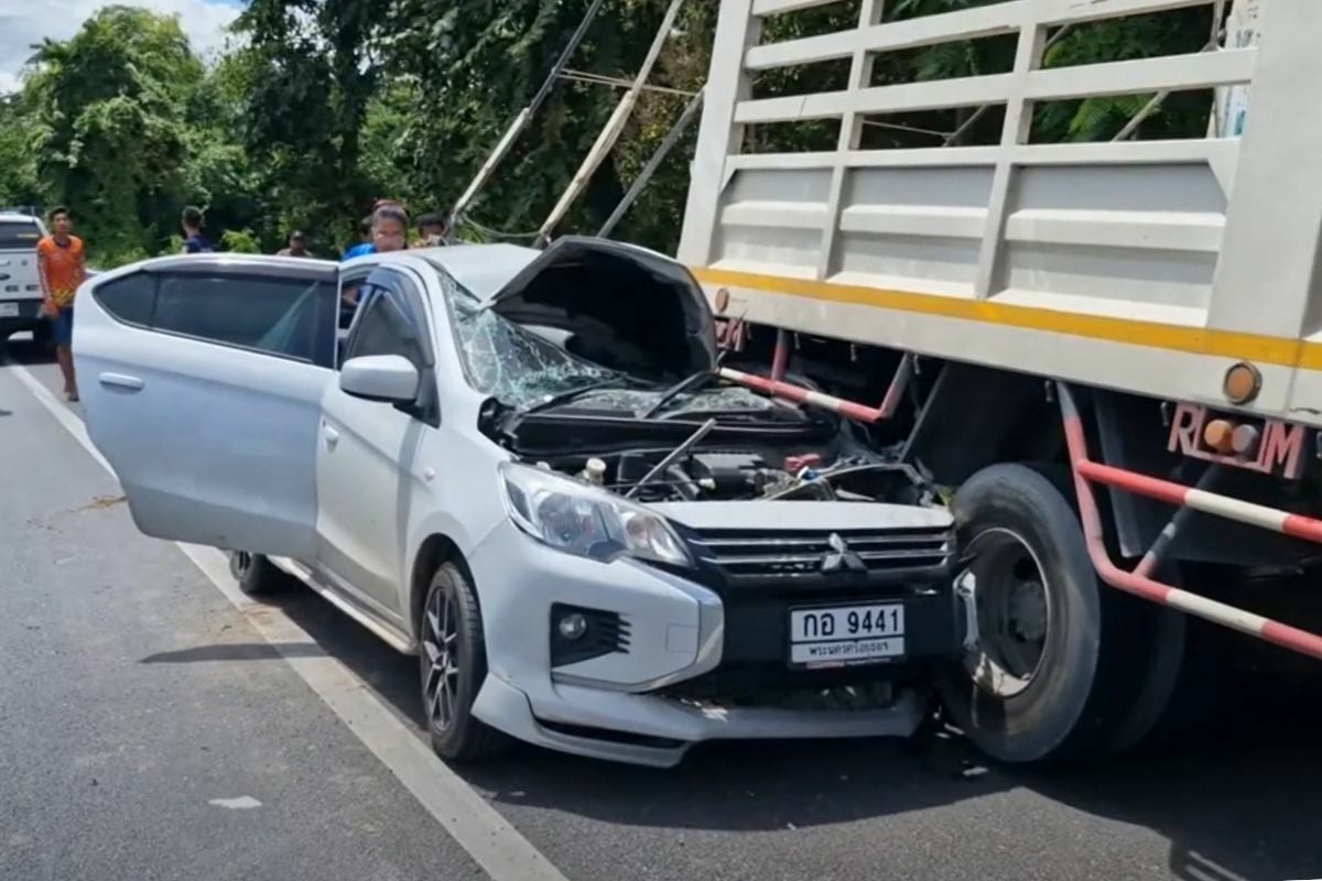 Thai teacher escapes with minor injuries after car crashes into truck