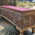 Coffin on the run: Chiang Mai flood takes a morbid float | Thaiger