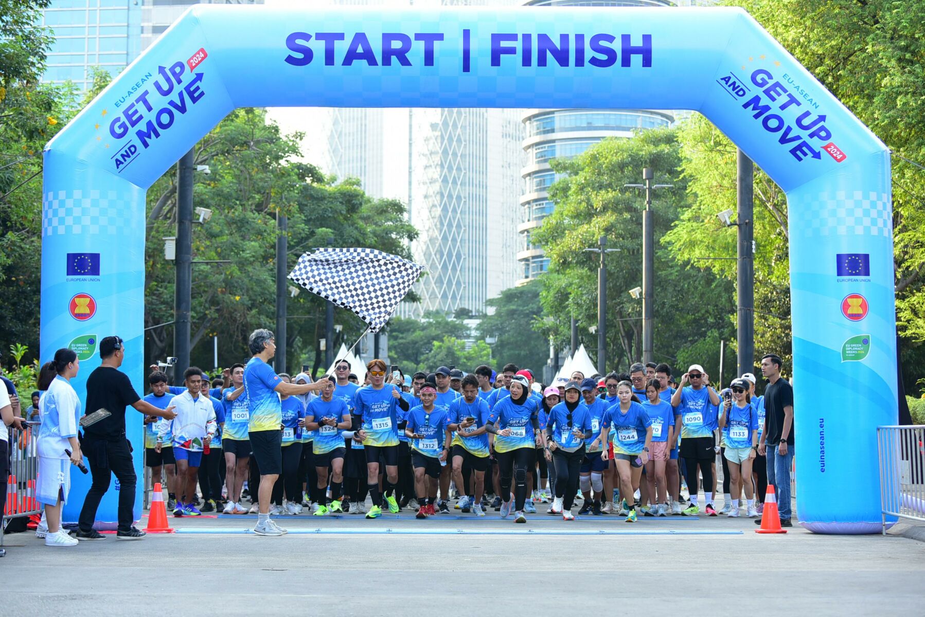 EU Green Diplomacy Weeks in ASEAN 2024 kicks off with a fun run/walk and green action events