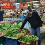 Lettuce pray: Market shoppers face steep prices ahead of Pattaya Vegetarian Festival | Thaiger