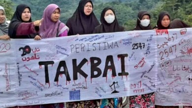 Police race to arrest Tak Bai massacre suspects before deadline