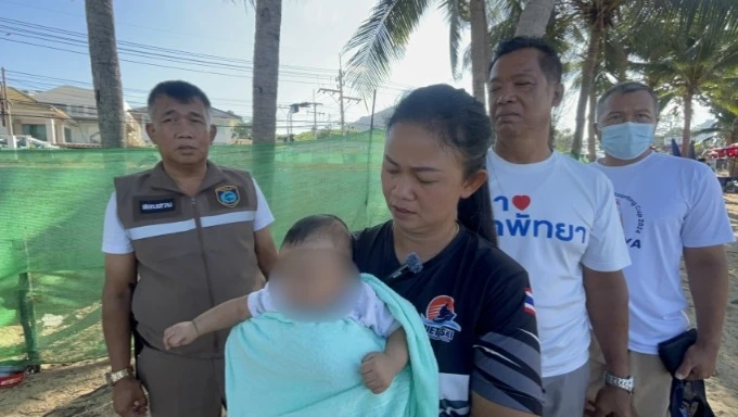 Infant found abandoned on Jomtien Beach, investigation underway