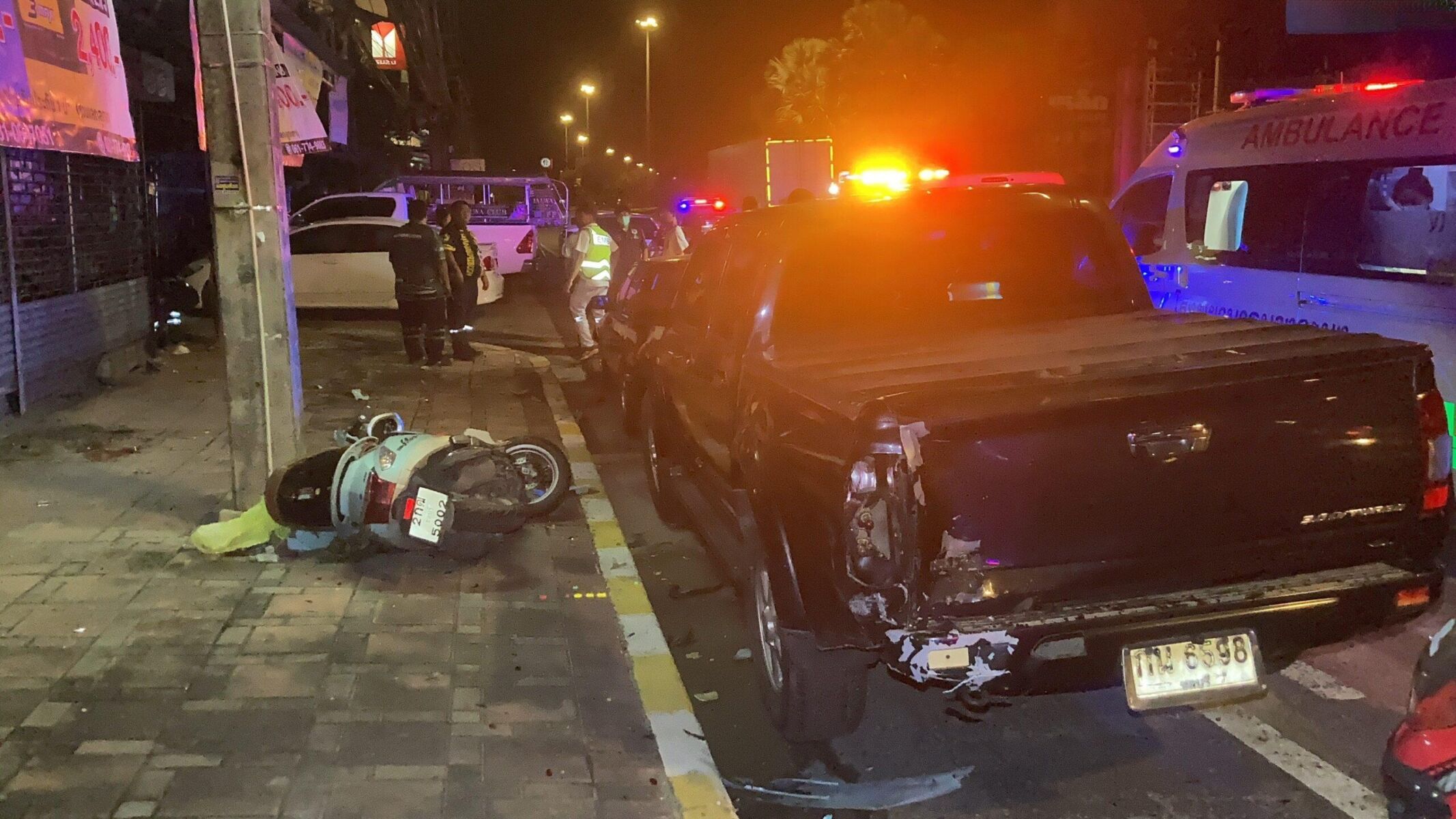 Motorbike crash in Pattaya leaves rider critically injured