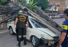 Car crash on Lat Phrao Soi 48 causes major power outage