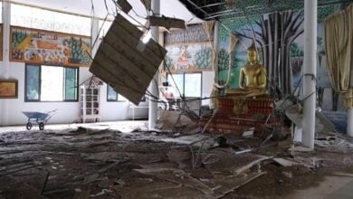 Ceiling collapse at Wat Pa Na Don leaves monks in shock