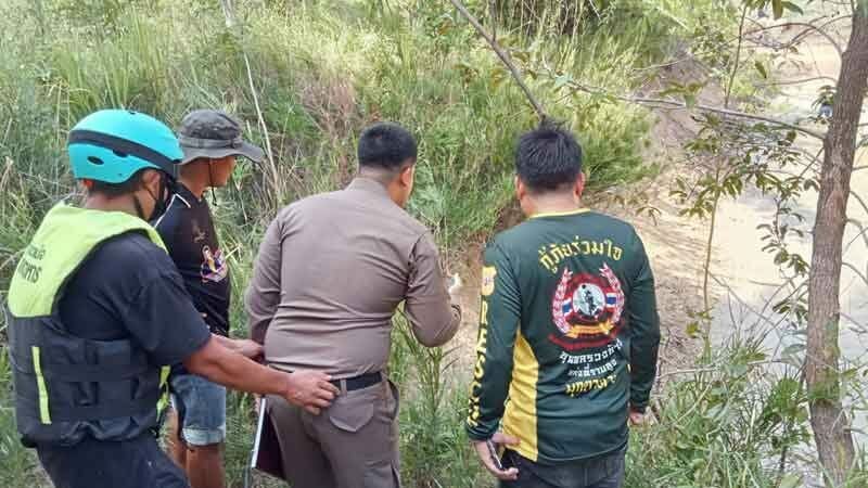 Decapitated body of missing teen found in Mukdahan pond