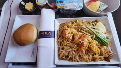 Can you ask for more food in any Thai airlines if you are not full? | Thaiger
