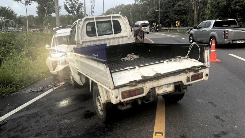 Nine injured in van and truck collision in Phuket | News by Thaiger