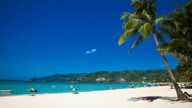 Jet-ski joyrider in deep water after Patong Beach hit-and-run injures Israeli