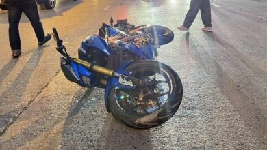 Motorcyclist killed in crash with bus on Ramintra Road, Bangkok