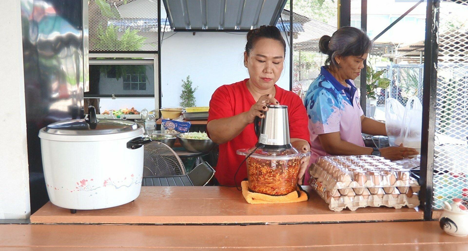 Thai’d and tested: Pattaya’s 30-baht wonder serves up tasty treats