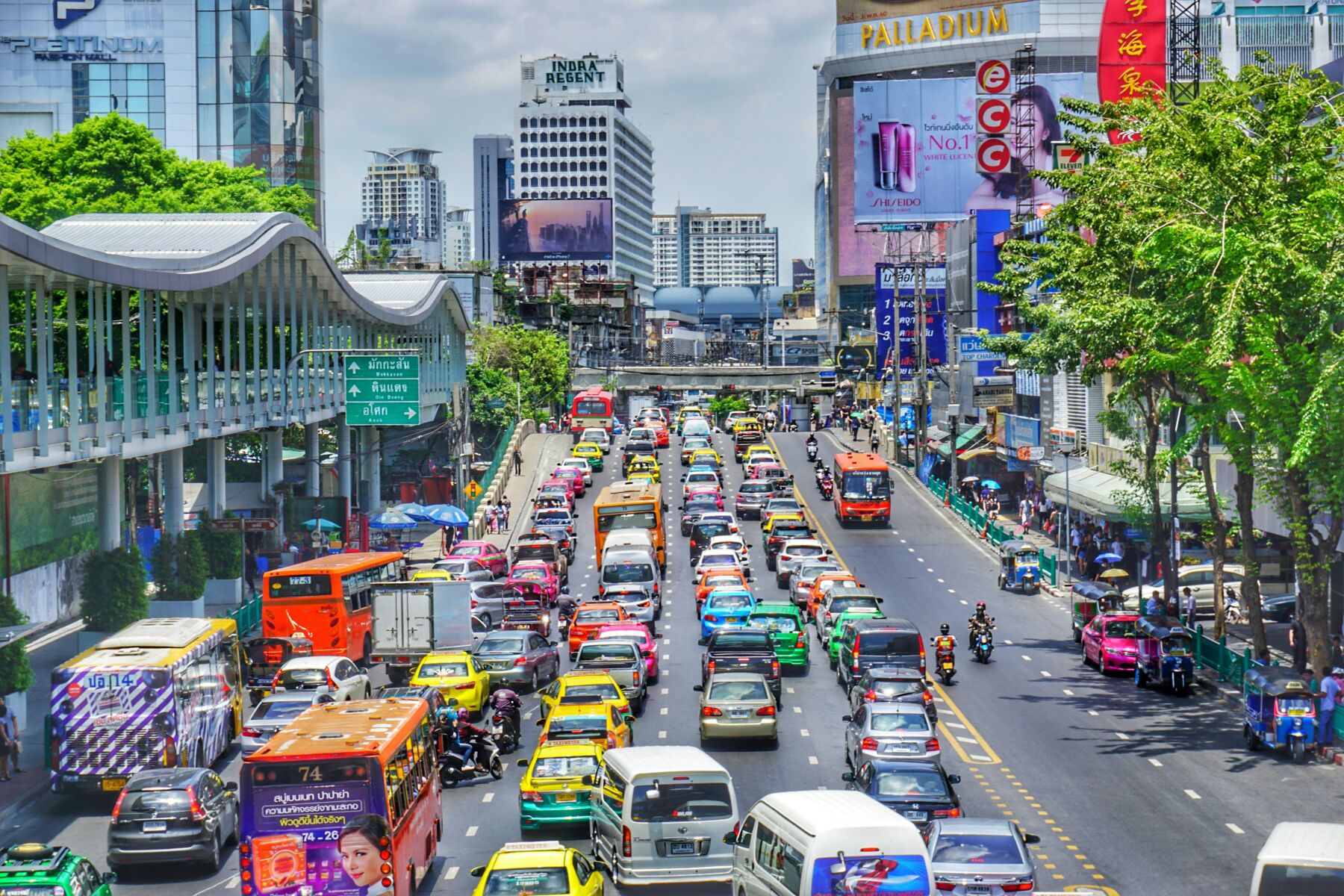 Bangkok proposes congestion fee to fund flat 20-baht train fare