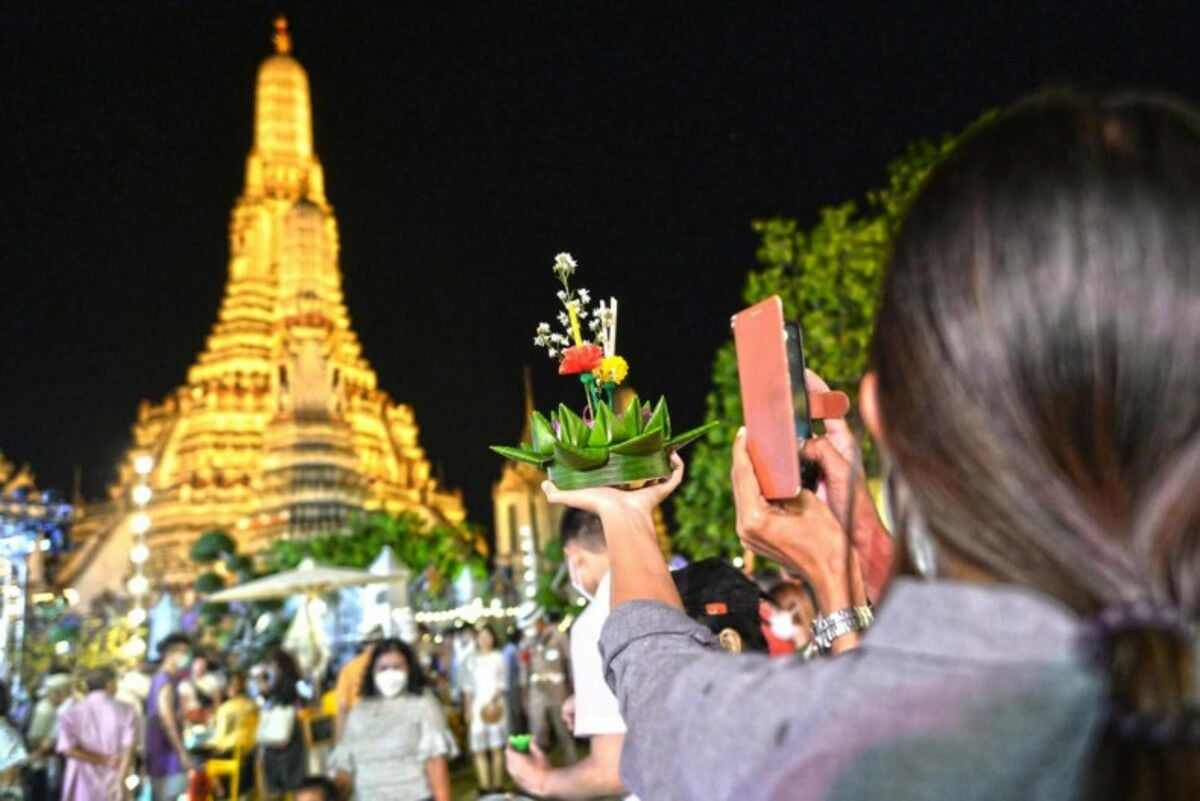 Loy Krathong festival set to light up Wat Arun on November 15