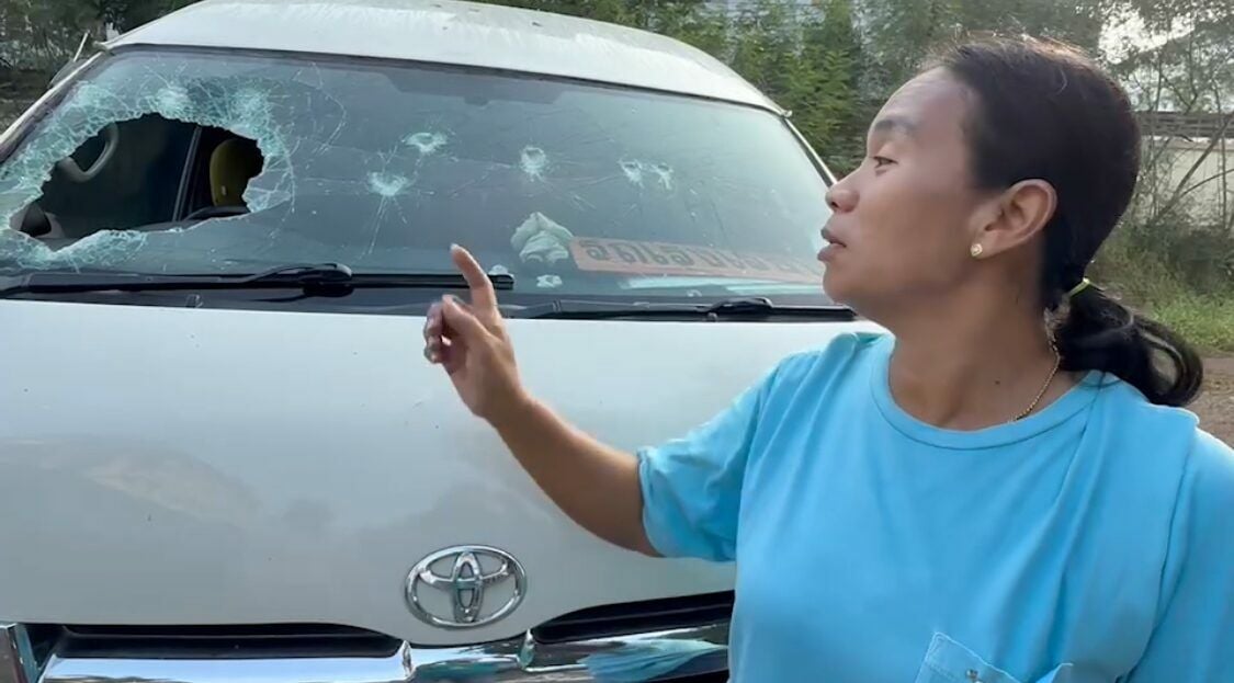 Buddhist abbot smashes minivan window, sparks outrage in Thailand