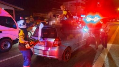 Thai man claims unawareness after driving 30km with body on roof