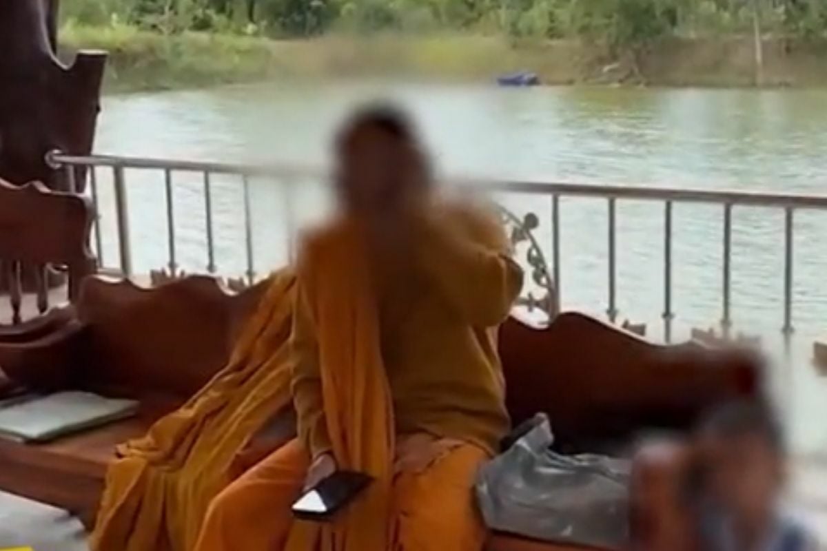 Thai monk in Isaan denies sexual encounter allegation with followers