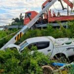 Pickup crash in Chiang Kham causes district-wide power outage | Thaiger
