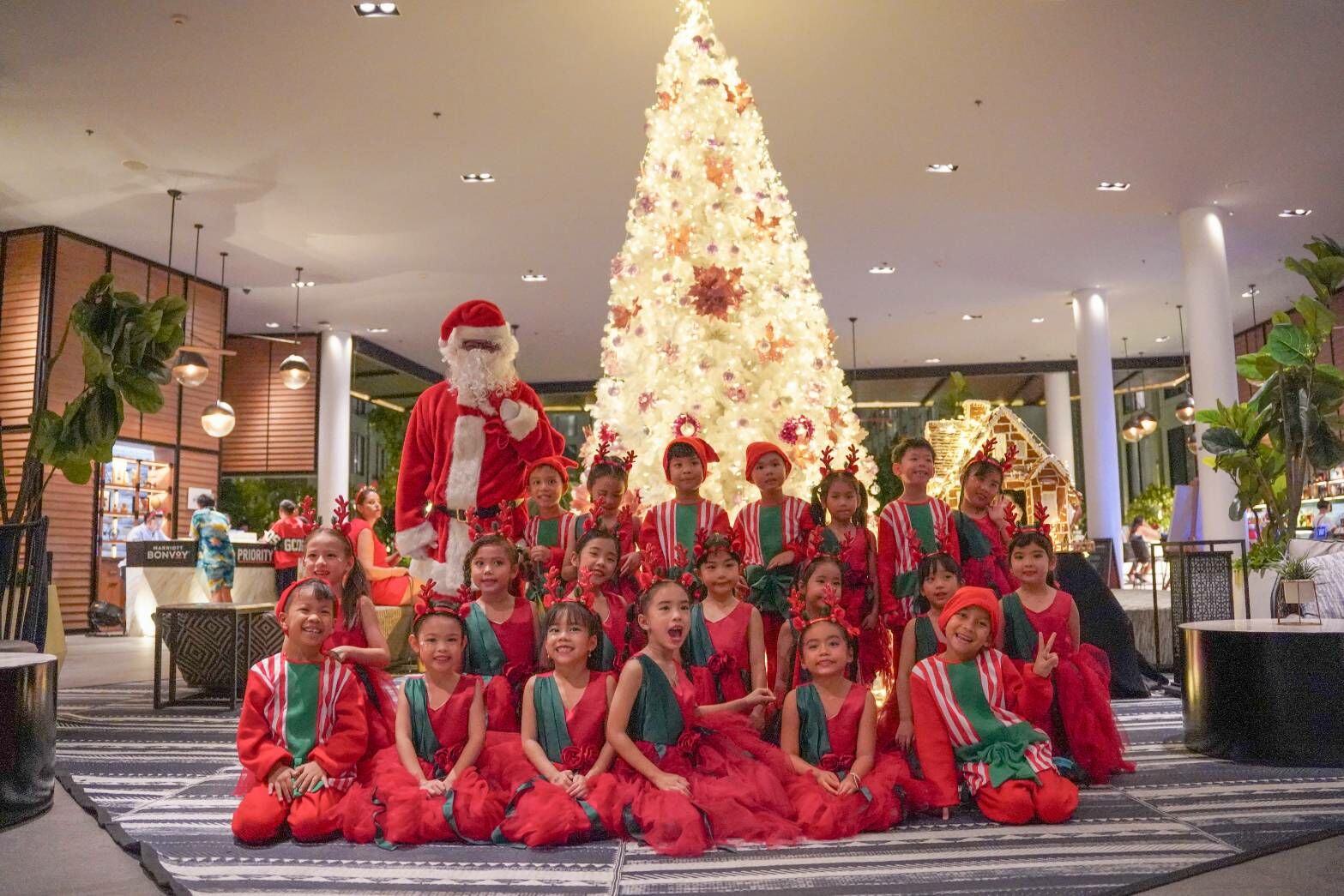 Four Points Phuket unveils sparkling celebrations for Christmas and new year | News by Thaiger