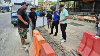 Pattaya City councillor ‘paves’ the way for safer roads