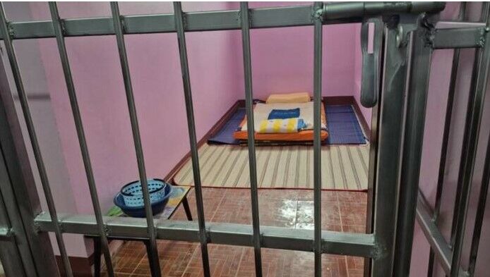 Thai mother cages in drug-addicted son in Buriram (video) | News by Thaiger