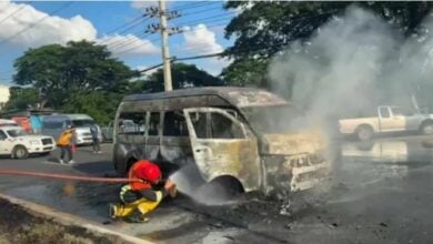 Van goes up in flames in Buriram, passengers unharmed