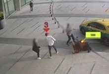 Thai monk attacked outside Channel 8 TV station in Bangkok (video)