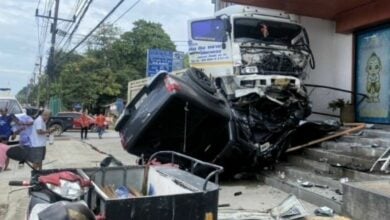 Truck’s sudden U-turn causes chaos on Thepkrasattri Road, Phuket