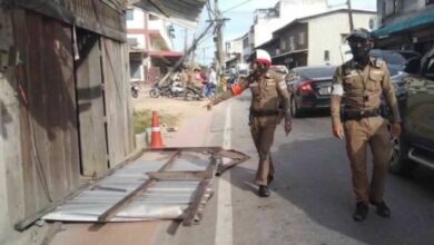 Teenager severely injured after awning collapse in Chon Buri