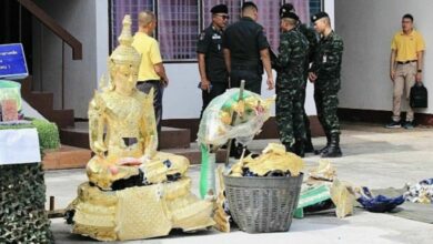 Nakhon Phanom: Drugs found hidden in Buddha statues seized