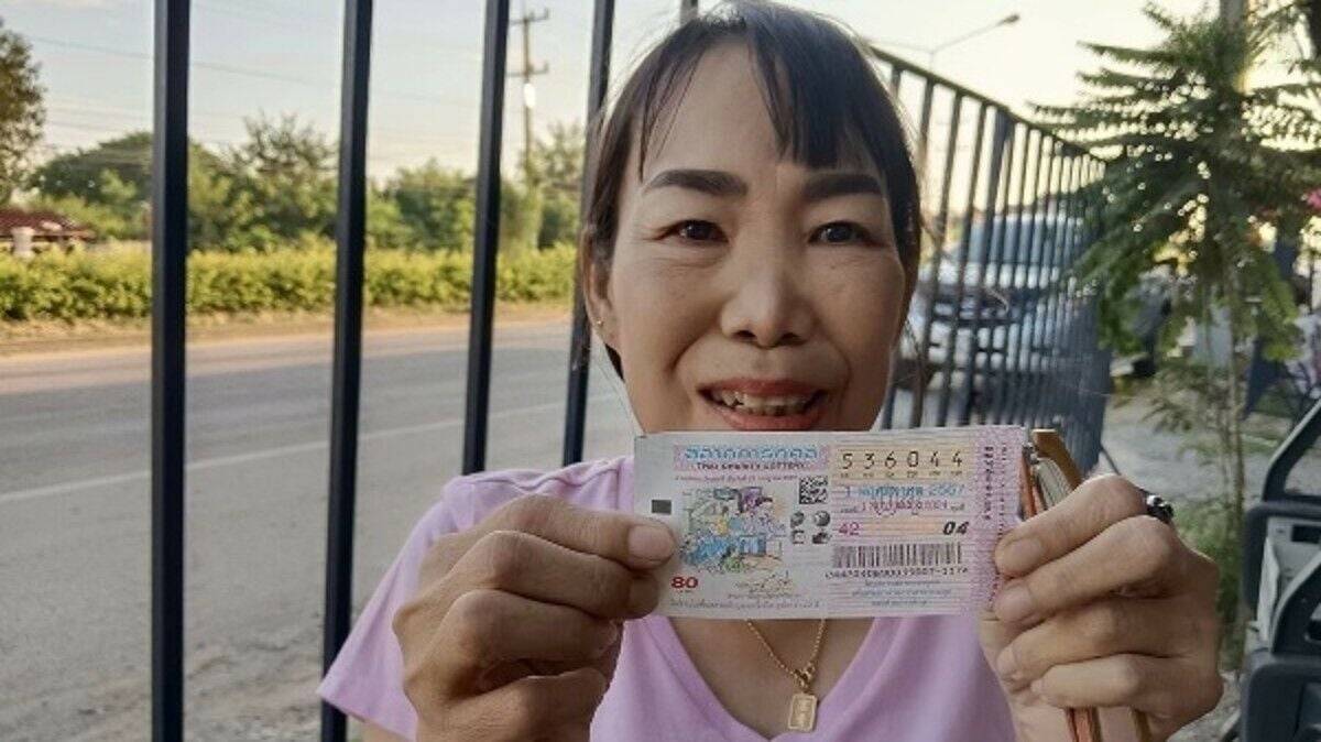 Chiang Mai resident hits 6 million baht lottery jackpot