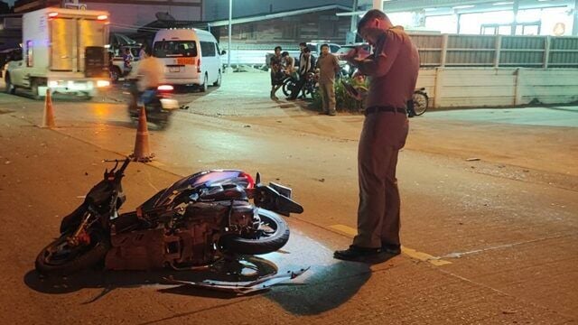 Motorcyclist dies in tragic collision on Pathum Thani road