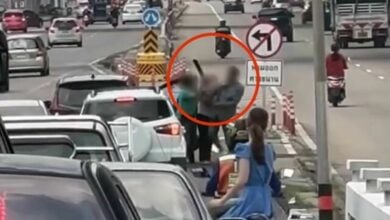 Road clash in Nonthaburi escalates with sword-wielding driver