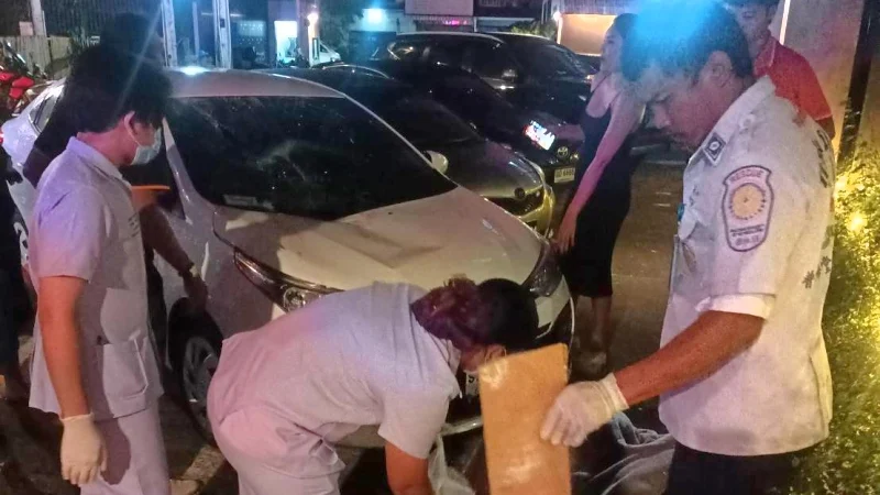 Malaysian tourist falls from Phuket hotel balcony onto parked car