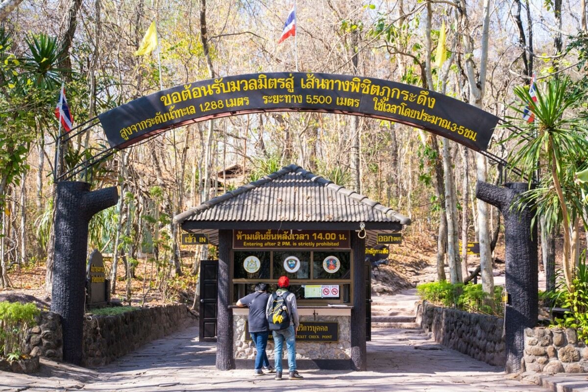 Phu Kradueng reopens gates with new safety measures