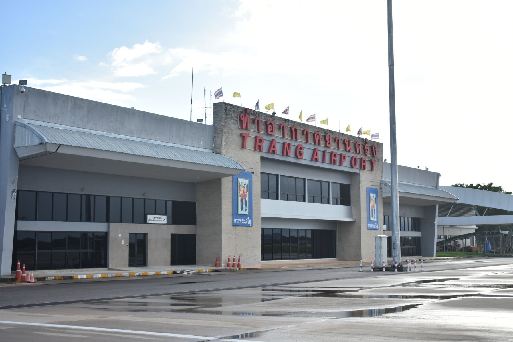 Trang Airport project abandoned, contractor loses millions