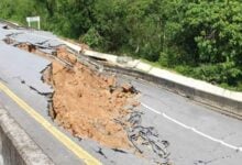 Road collapse in Betong disrupts traffic until December next year