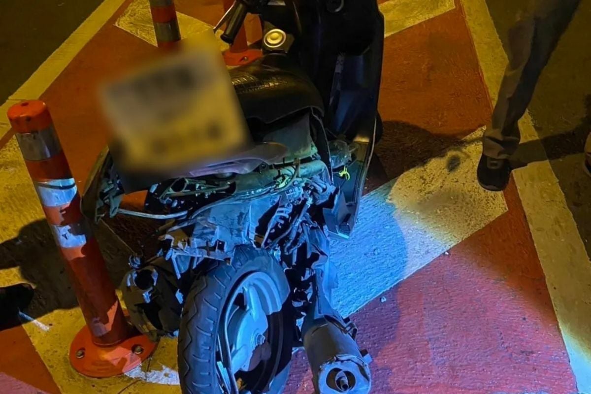 Thai driver crashes and kills delivery rider