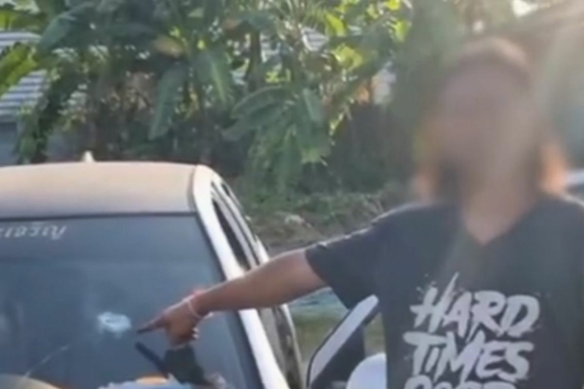 Married and jealous landlord shoots car