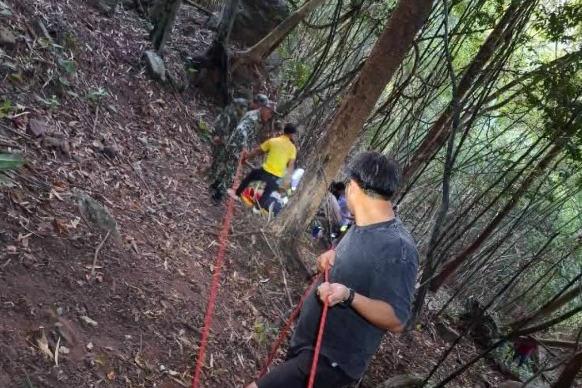 Thai man died after falling off viewpoint in Chaiyaphum