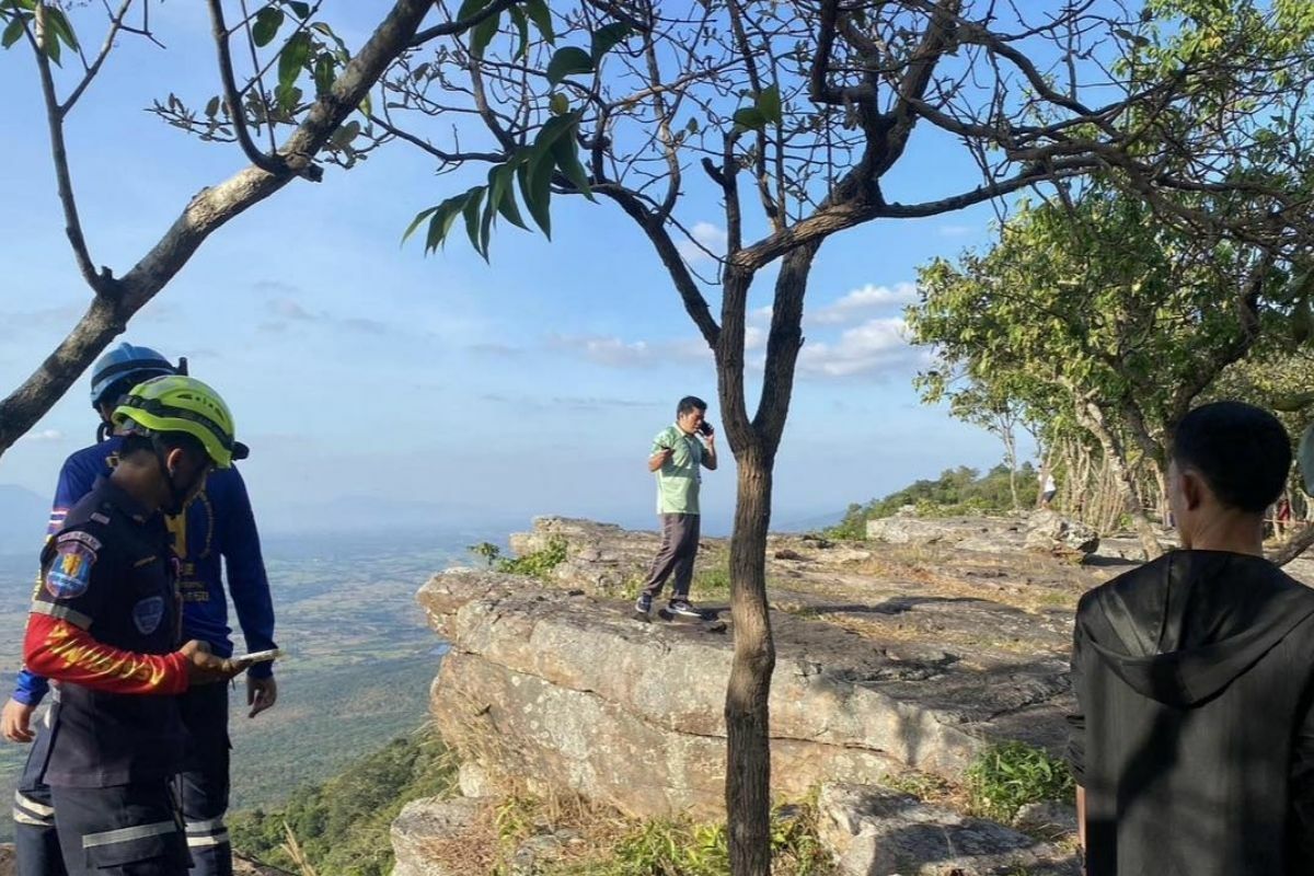 Thai man falls off cliff in Chaiyaphum and dies