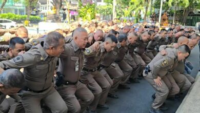 Police apologise with 10 sit-ups after cop fires gun outside Bangkok nightclub